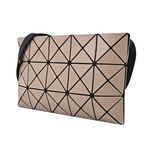 ISSEY MIYAKE 三宅一生 3x5霧面斜背包-卡其色/平行輸入 - 圖片 2