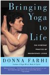 Bringing Yoga to Life: The Everyday Practice of Enlightened Living - 圖片 1