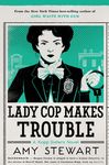 Lady Cop Makes Trouble - 圖片 1