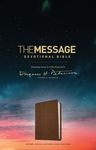 The Message Devotional Bible, Brown Cross: Featuring Notes & Reflections from Eugene H. Peterson - 圖片 1