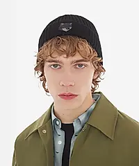 MAISON KITSUNÉ 黑色變化狐狸頭LOGO毛帽