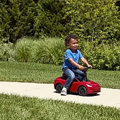 RadioFlyer Tesla Model Y 特斯拉聯名款滑步車