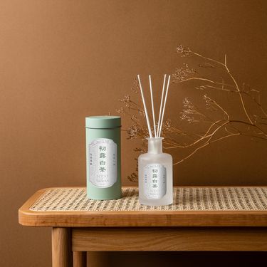 【hoi!LAB】台灣茶-精油擴香220ml(贈擴香棒)/ 初露白茶