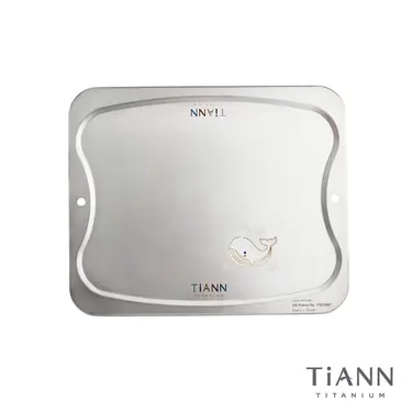 TiANN鈦安 純鈦專利萬用 中鯨魚砧板 (28cmx23cm)