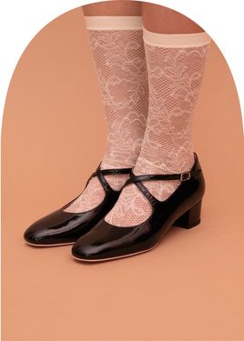 【誠品獨家】日本 KiwandaKiwanda Betty 中筒襪/ Vanilla