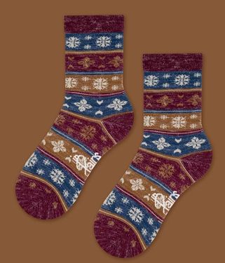 in Pairs中筒襪/ 雪花隨風飄毛襪/ 紅棕/ M