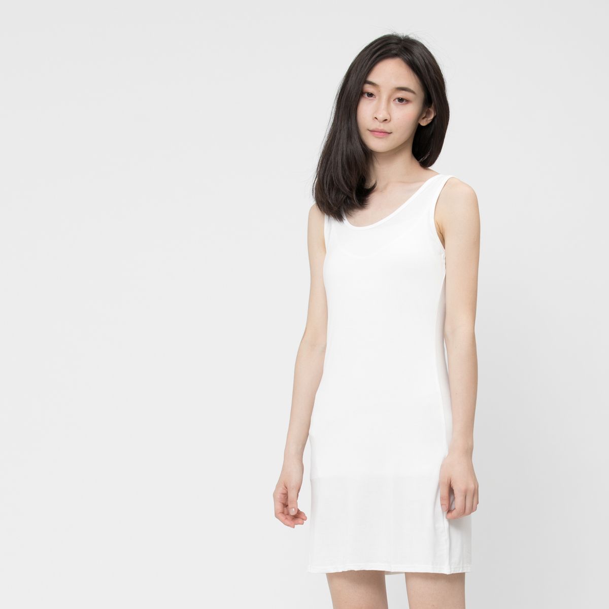 好我 so that's me Zoe 洋裝的彈性長版內搭背心 白色 FREE SIZE