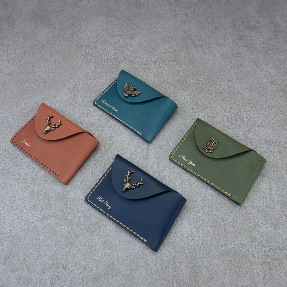 Be Two︱名片夾 名片盒 客製 卡夾 皮夾 卡套 票卡 card holder 皮革 禮物/ 紫色單釦名片夾﹢燙金皮革正面【請留客製訊息】/ 馬