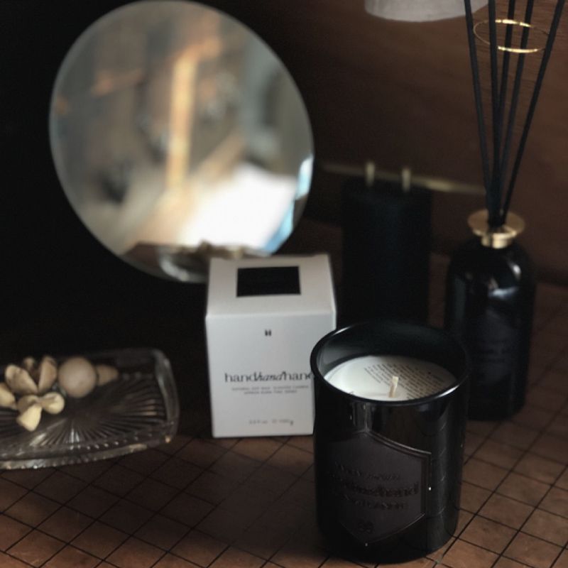 handhandhand香氛蠟燭/ 檀木/ 100g