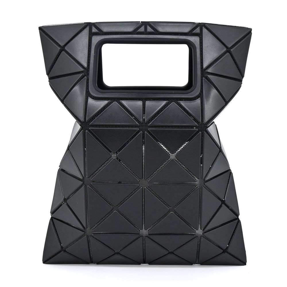 ISSEY MIYAKE 三宅一生 BAOBAOBOCCA MATTE系列3x5 皮革手拿包(多色選)/平行輸入/ 霧面黑