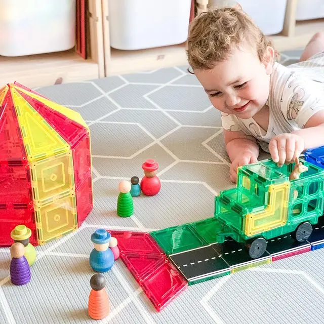 動手搭建小車車