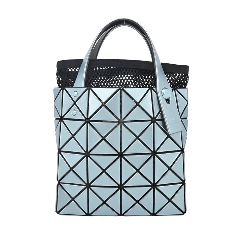 ISSEY MIYAKE 三宅一生 BAOBAO金屬光4X4手提包/附可摺疊提袋(多色選)/平行輸入/ 淺藍色