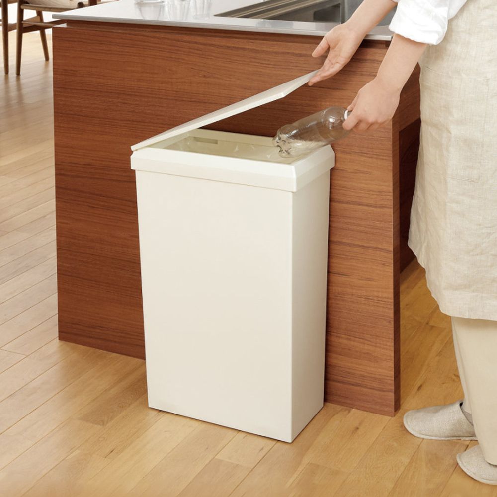 日本RISU SOLOW日本製窄型分類垃圾桶(附輪)-40L/ 典雅白