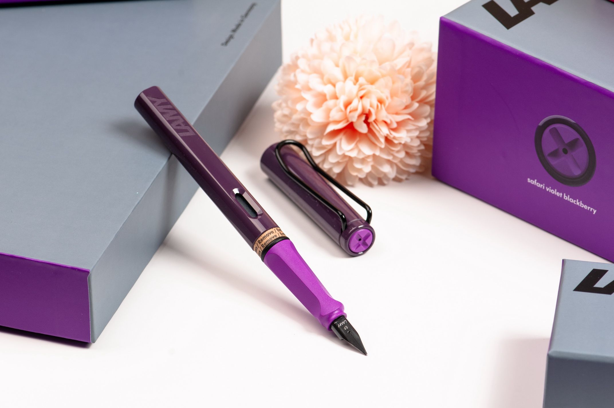 LAMY Safari狩獵者鋼筆/ 2024限量/ 黑莓紫羅蘭