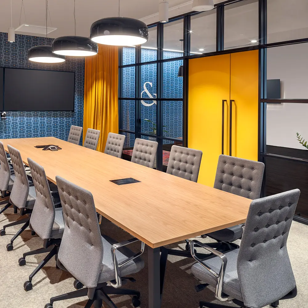 北歐櫥窗/Vitra ID Trim 全能筆挺辦公椅(中背、咖啡棕、2D扶手)