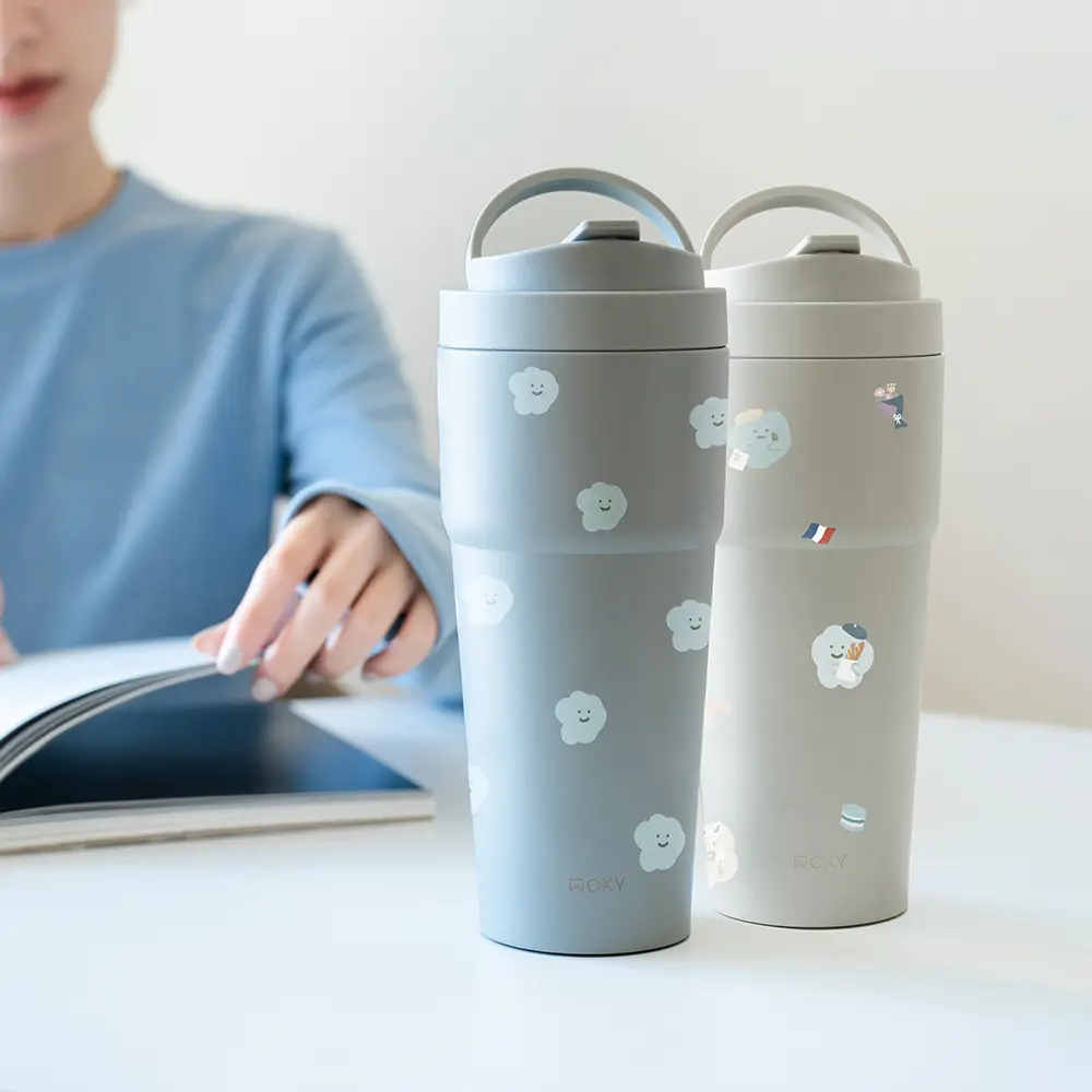 WOKY沃廚 x 方坊聯名-[●●]渾圓杯/ 770ml/ 飄浮喜寶/ 紺青藍