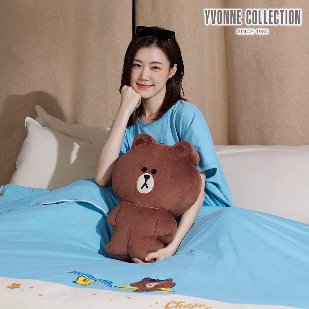 YVONNE COLLECTION熊大立體靠枕(LINE FRIENDS)