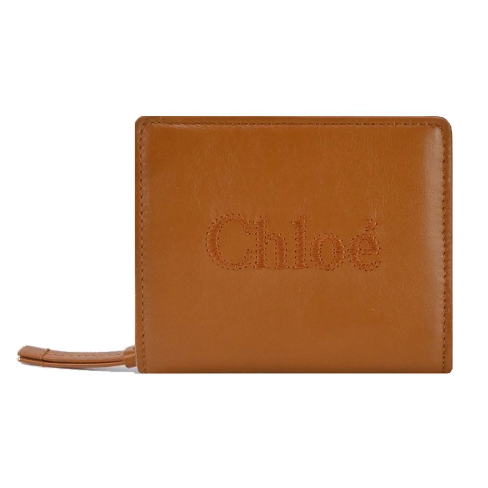 Chloe Sense 壓印 LOGO 小牛皮拉鍊短夾(任選)/平行輸入/ 棕色