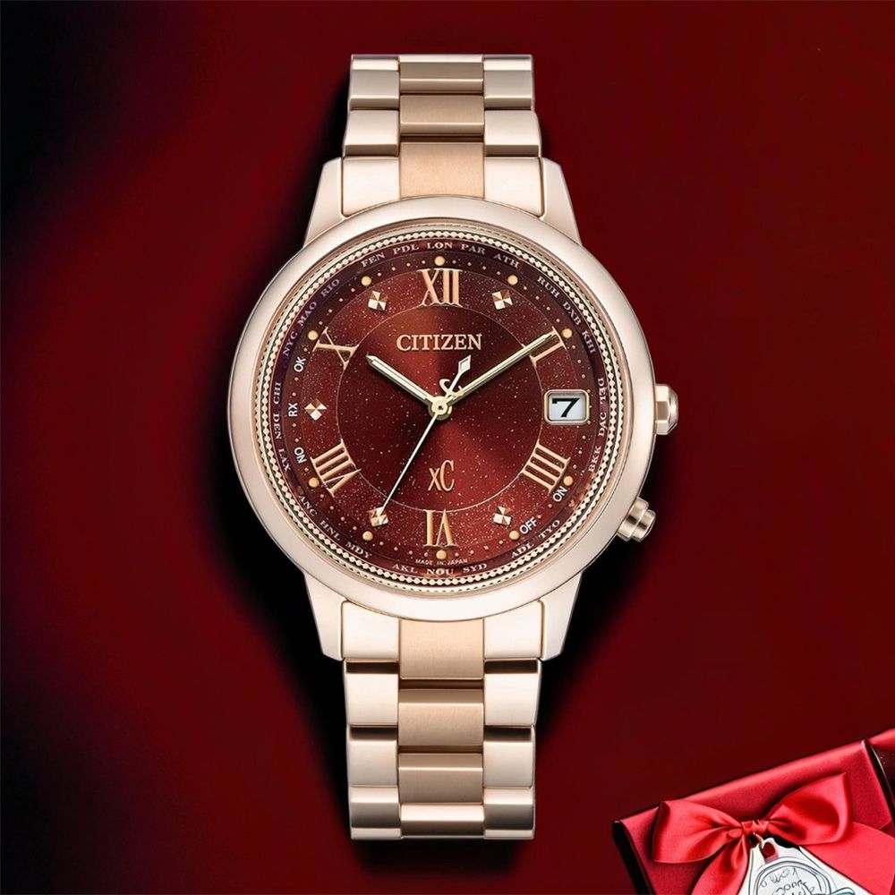 CITIZEN 星辰 XC Hebe田馥甄配戴款 酒紅 光動能鈦電波女錶 CB1138-62W