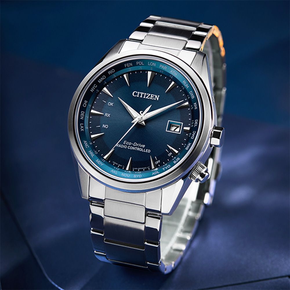 CITIZEN 星辰 光動能電波萬年曆手錶 CB0270-87L