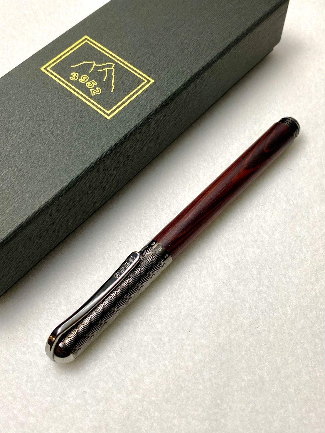 老山羊鋼筆3952噍吧哖玫瑰木玫瑰金鋼尖鋼筆