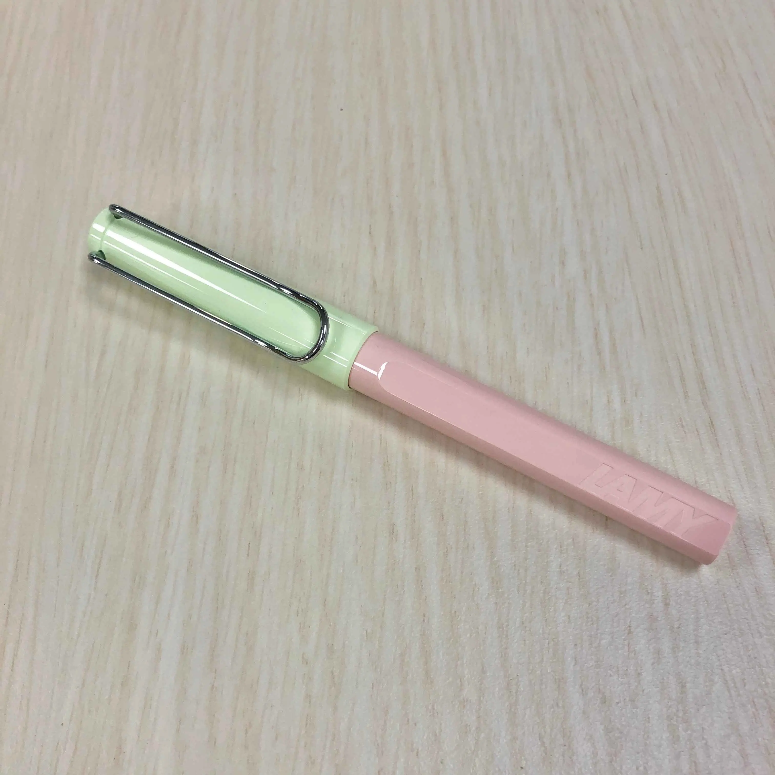 【誠品限定】書寫便利店LAMY鋼珠筆/ 草莓奶昔