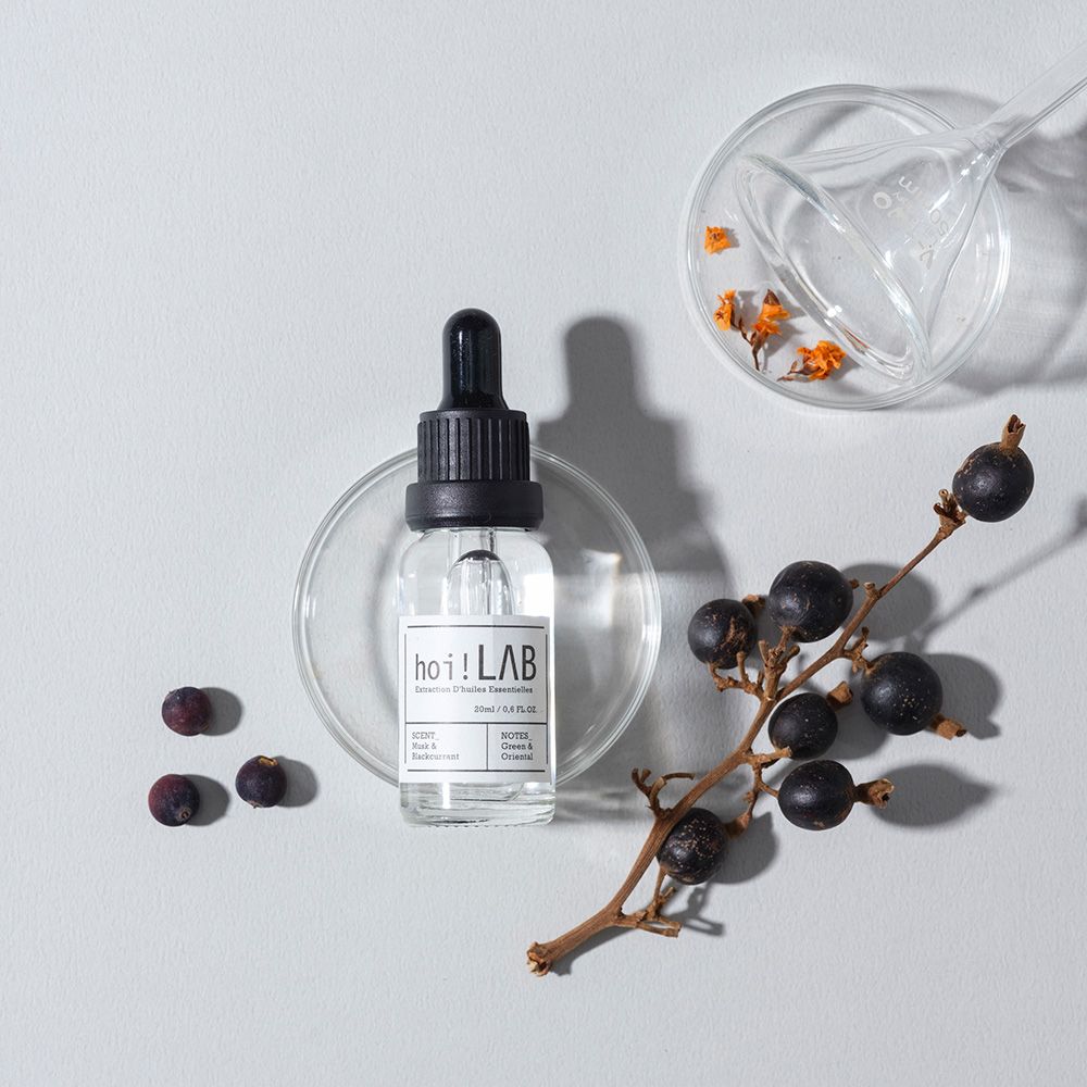 【hoi!LAB】實驗室乾燥花-香氛精油20ml/ 麝香黑醋栗葉