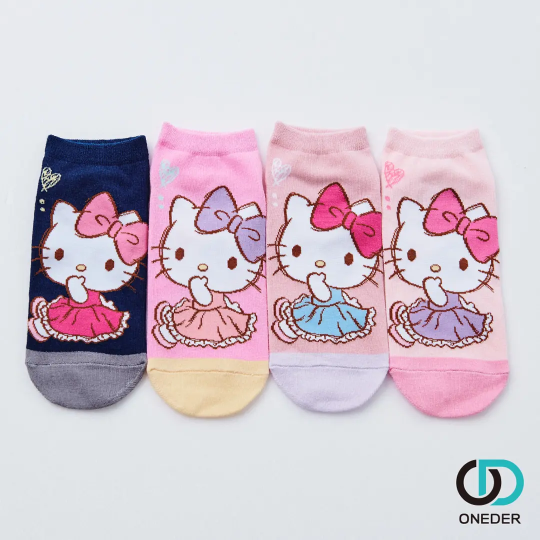 【ONEDER旺達棉品】三麗鷗短襪/ 凱蒂/ 15-22 (顏色隨機出貨)