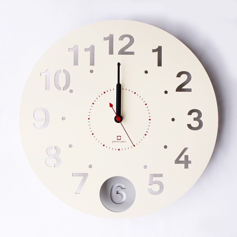 yamato japan Circle Clock 擺動式壁掛時鐘/ 白色