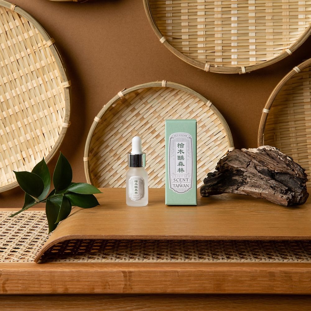 【hoi!LAB】台灣茶-香氛精油20ml/ 檜木醺森林