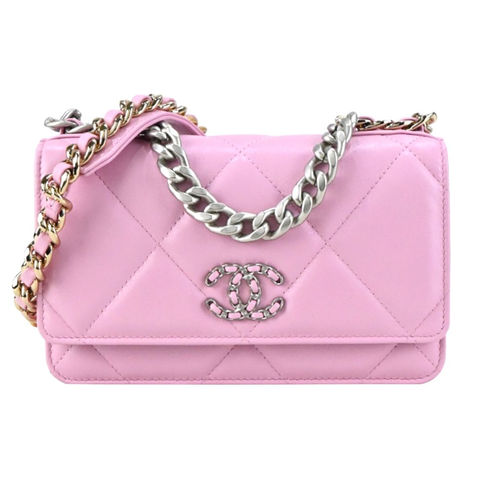 CHANEL 19 經典 LOGO菱格紋小羊皮WOC手拿/斜背包(粉色)/平行輸入
