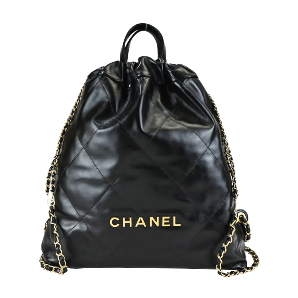 CHANEL 22新款經典LOGO V字縫線亮面小牛皮雙肩後背包(黑色)/平行輸入