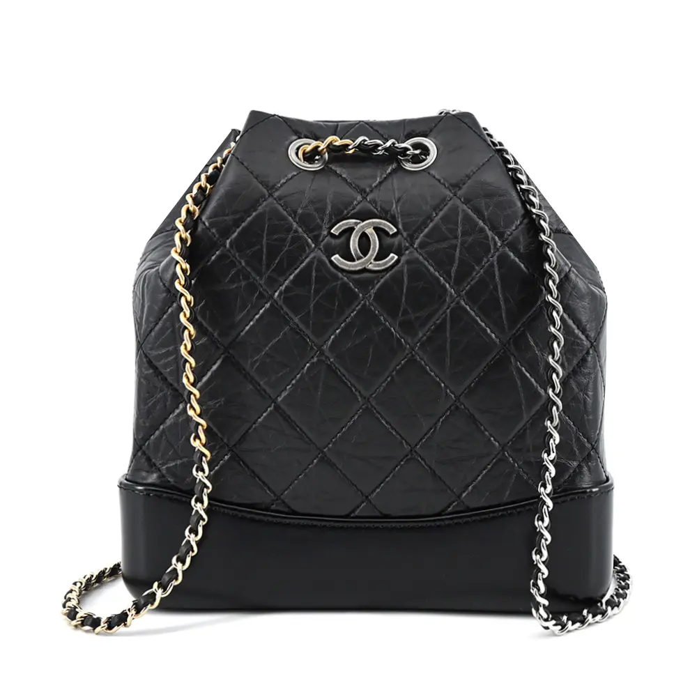 CHANEL GABRIELLE 經典雙C LOGO小牛皮流浪後背包(黑色)/平行輸入