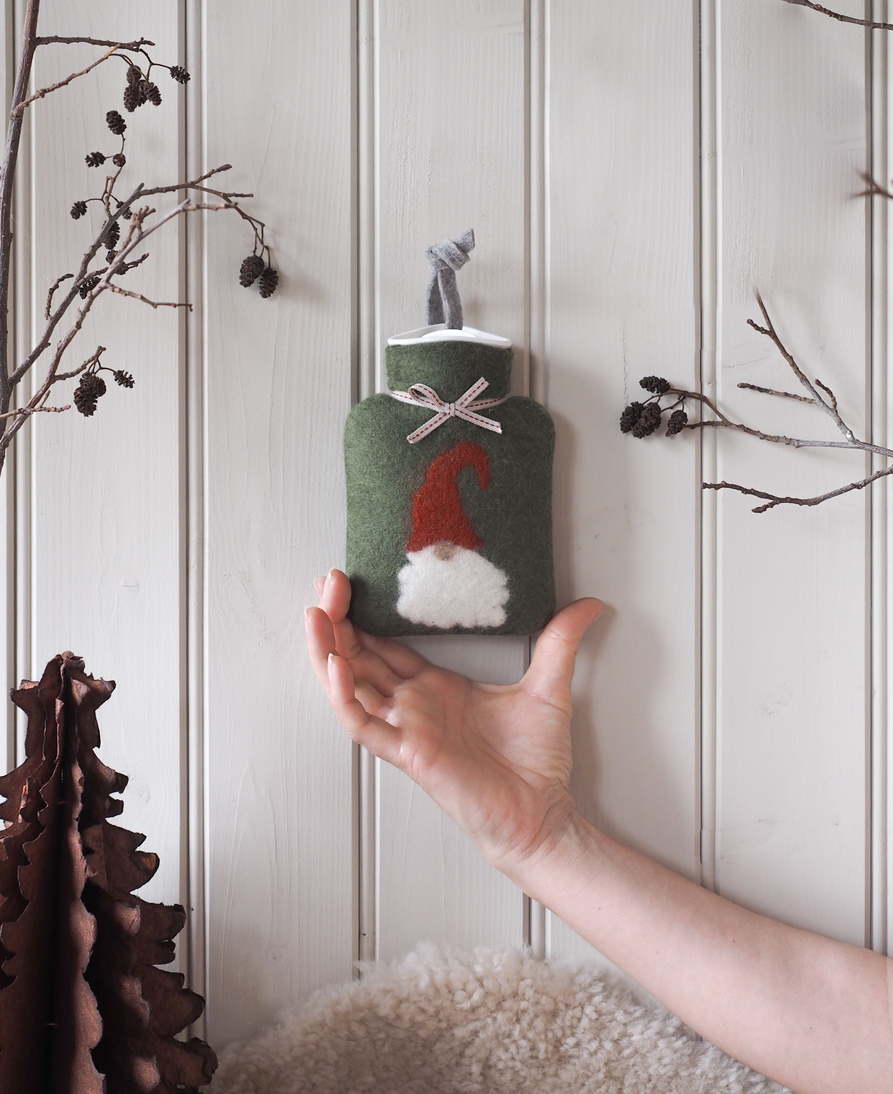 德國 dorothee lehnen 手工羊毛氈熱水袋/ 方型/ 聖誕老人/ 橄欖綠底