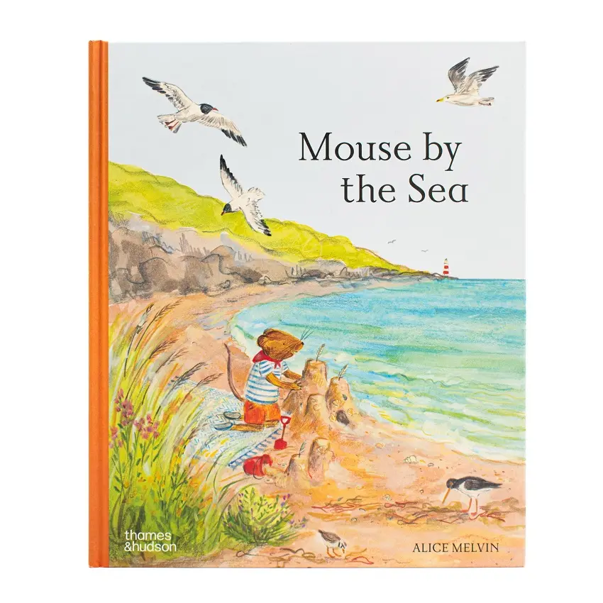 Mouse by the Sea: A Holiday in Nature