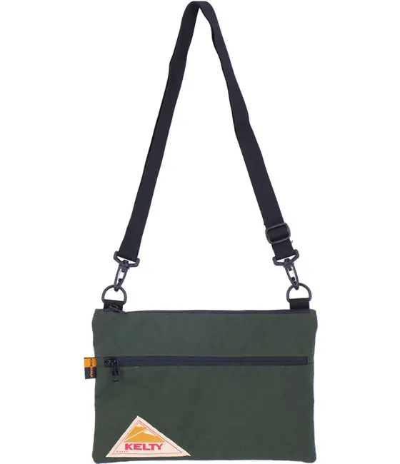 【KELTY】FLAT POUCH 肩背小袋 / 橄欖綠