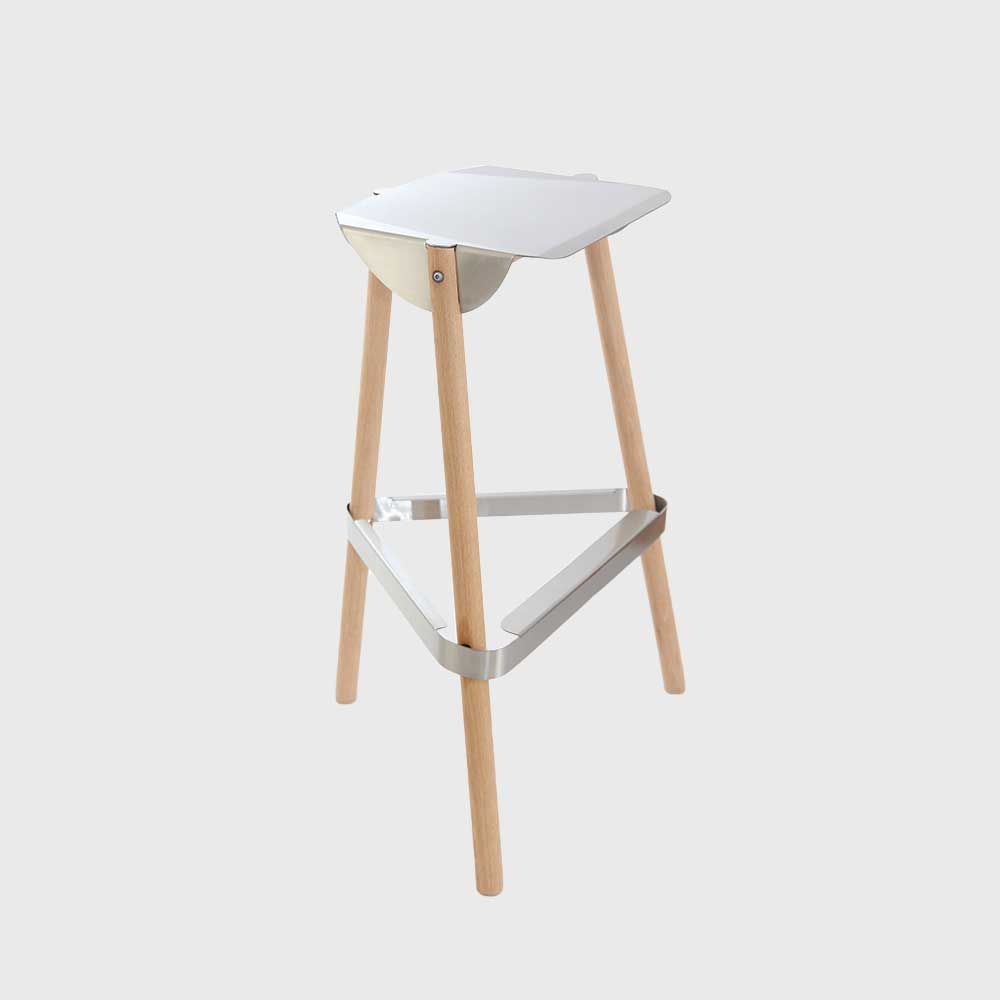 Hyfen 折點高腳椅 Note Bar Stool 吧台椅凳高腳椅座椅居家生活 銀色