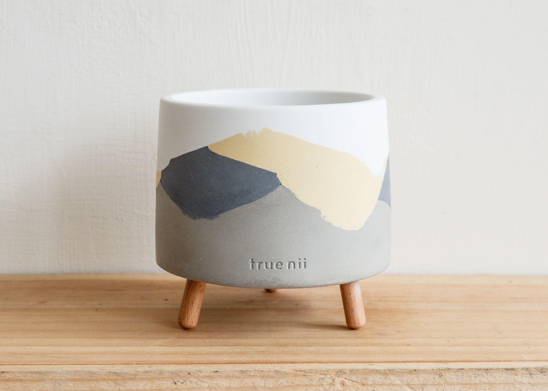 初泥true nii長腳的水泥盆(L) -小春日和