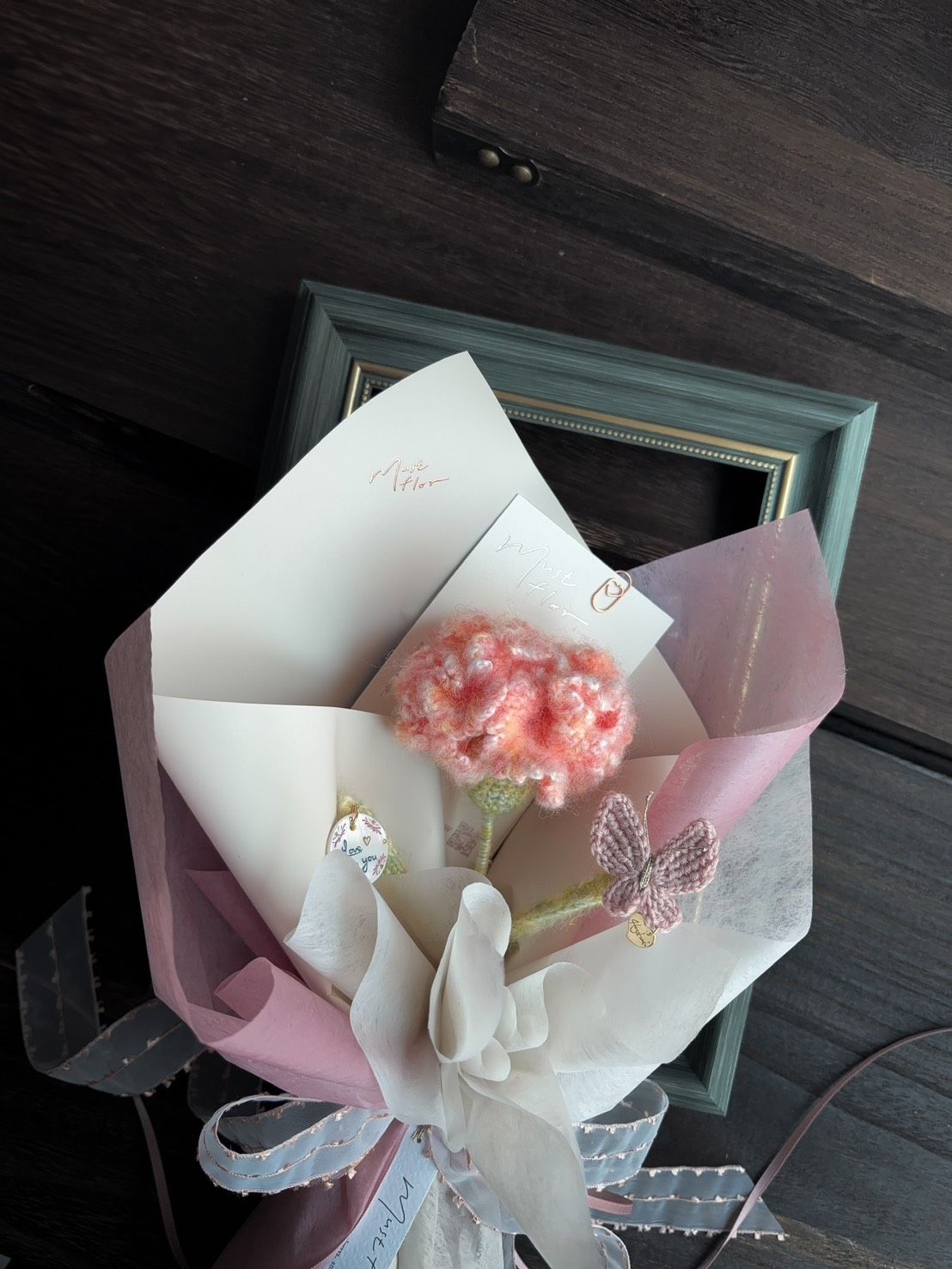 Mustflor 陌花 柔霧花影系列．康乃馨花束(單朵)/ 朝霞粉