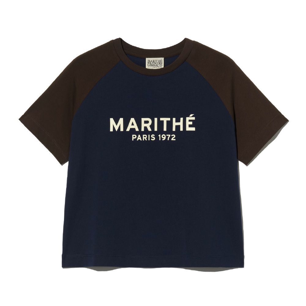 MARITHÉ FRANÇOIS GIRBAUD/ W REGULAR LOGO RAGLAN CROP TEE 女款 棒球袖字母經典短版T恤 棕色brown/ M