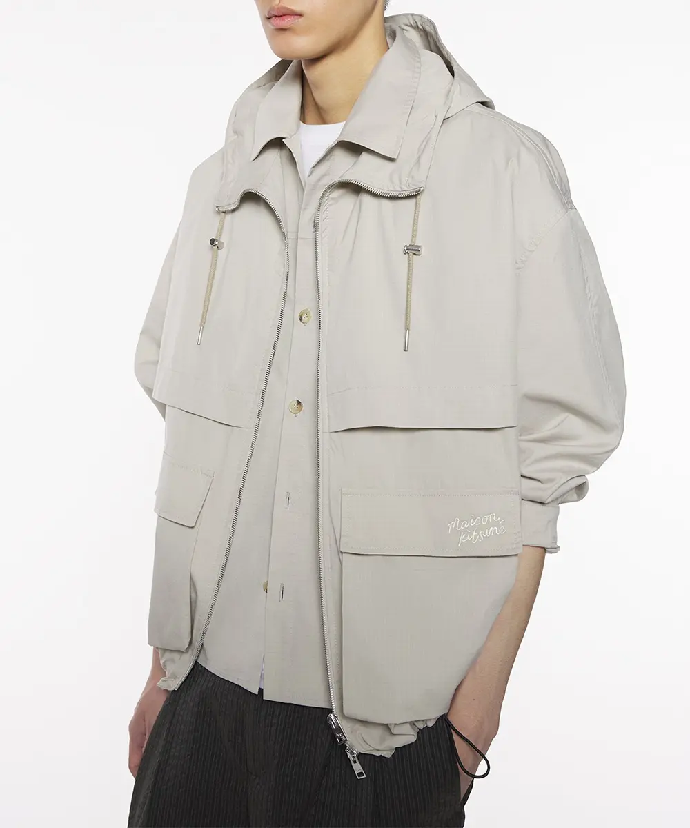 MAISON KITSUNÉ 松露灰手繪LOGO防潑水連帽防風外套_男/中性/ M