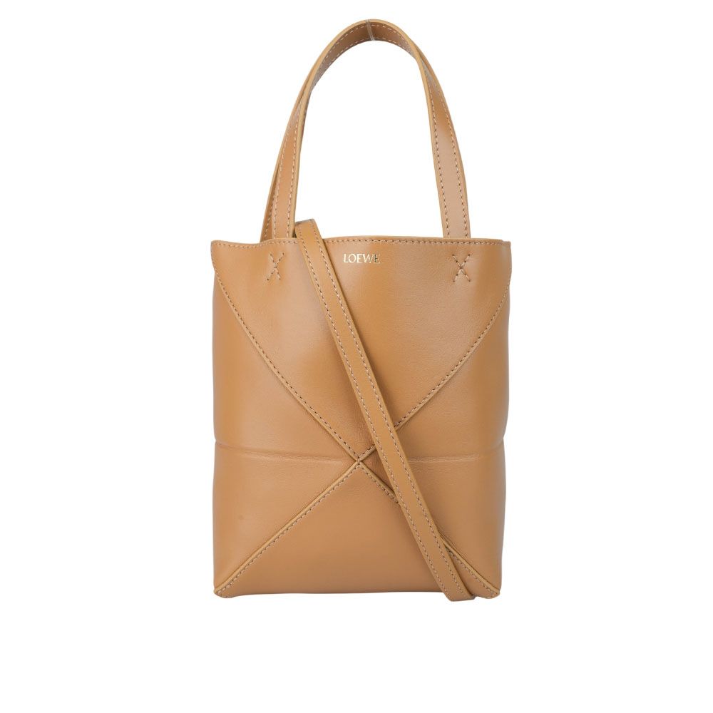 【LOEWE】Puzzle 亮面小牛皮迷你摺疊托特包(暖沙色)/ 平行輸入