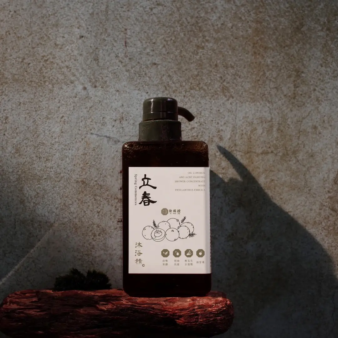 榆端鏡 油甘果平衡修護沐浴精/ 立春/ 450ml