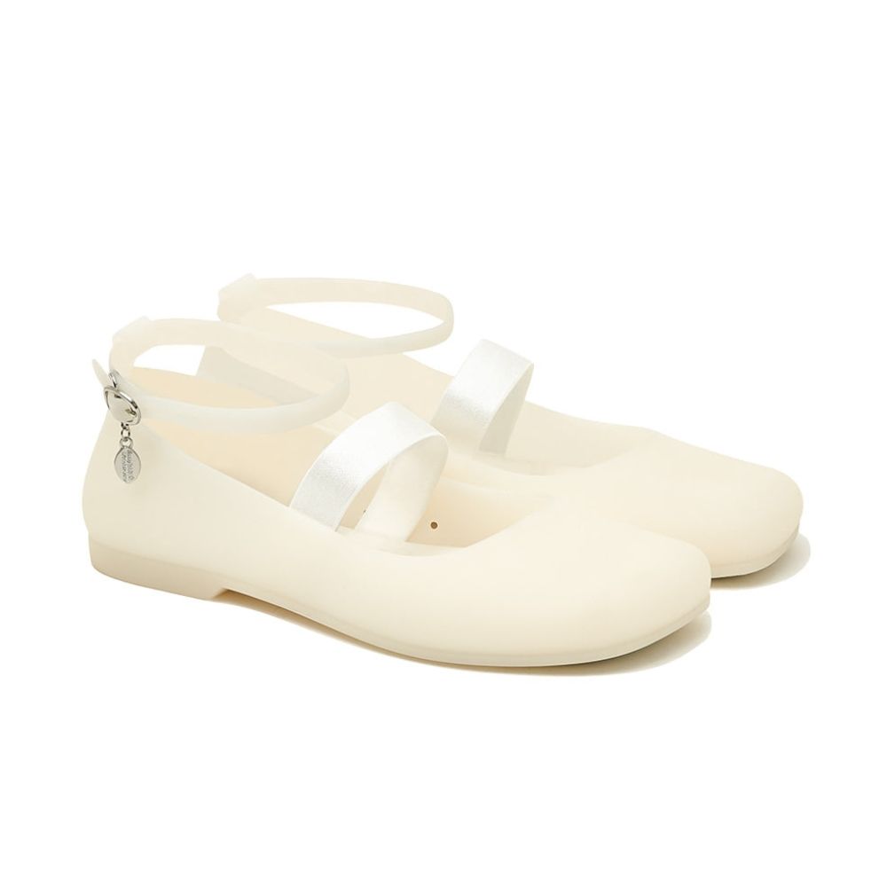 韓國 ROCKFISH GLAIR BANDING FLATS 女款 方頭吊飾果凍平底鞋 象牙白IVORY/ 235-240mm