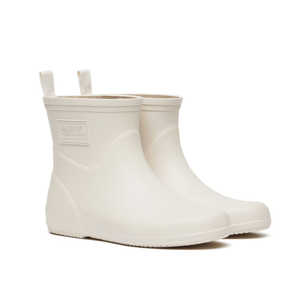 韓國 ROCKFISH EBBY RAIN BOOTS SHORT 女款 簡約素面短筒雨靴 奶油白CREAM/ 230-235mm