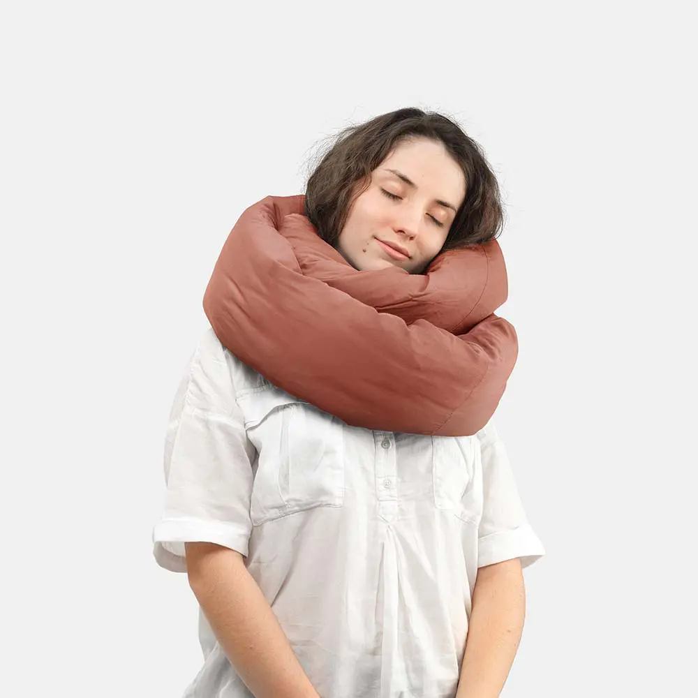 Infinity Pillow 百變頸枕(紅陶棕)