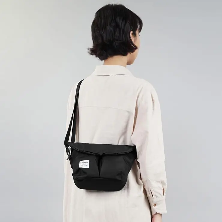 hellolulu MiniKASEN環保側背包/ 黑