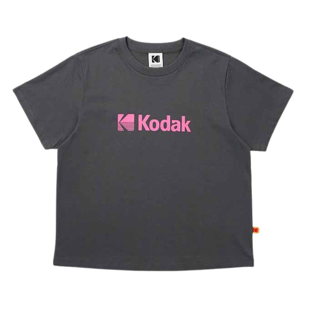 韓國 KODAK 女款標誌印花短版短袖T恤 炭灰色CHARCOAL/ S