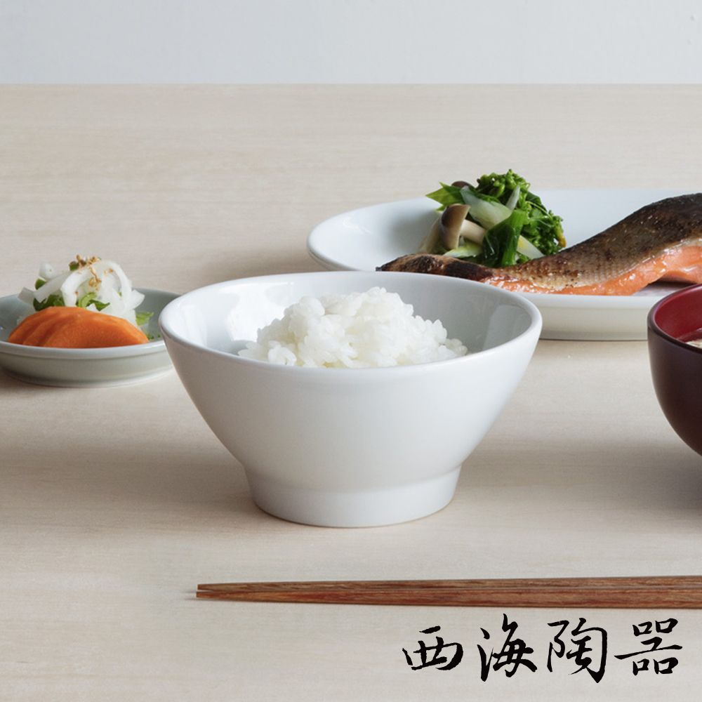[西海陶器] 波佐見燒 Common 溫彩輕量飯碗 (白色)