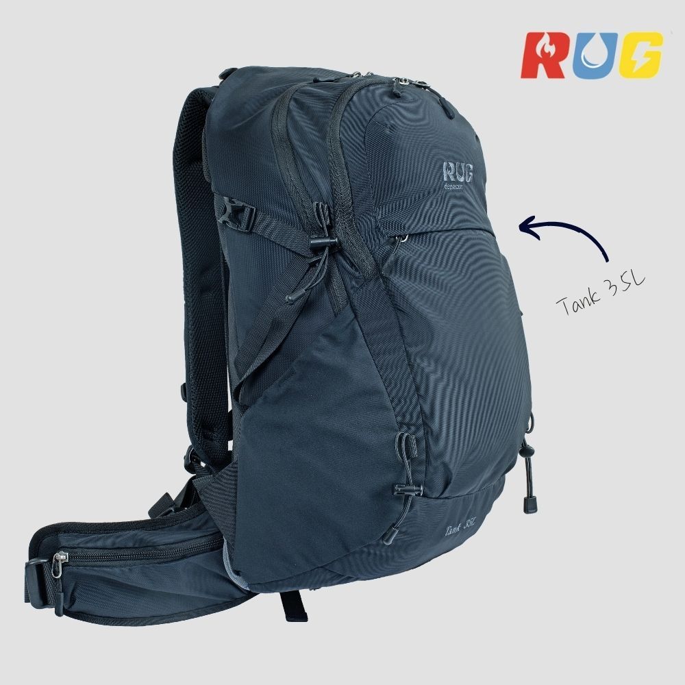 【RUG】Tank 35L 多功能透氣健行背包 黑色 (登山背包 中裝 健行背包)